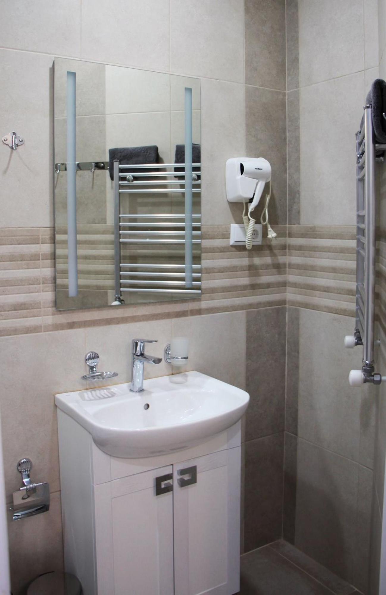 Hillside Inn Batum Dış mekan fotoğraf